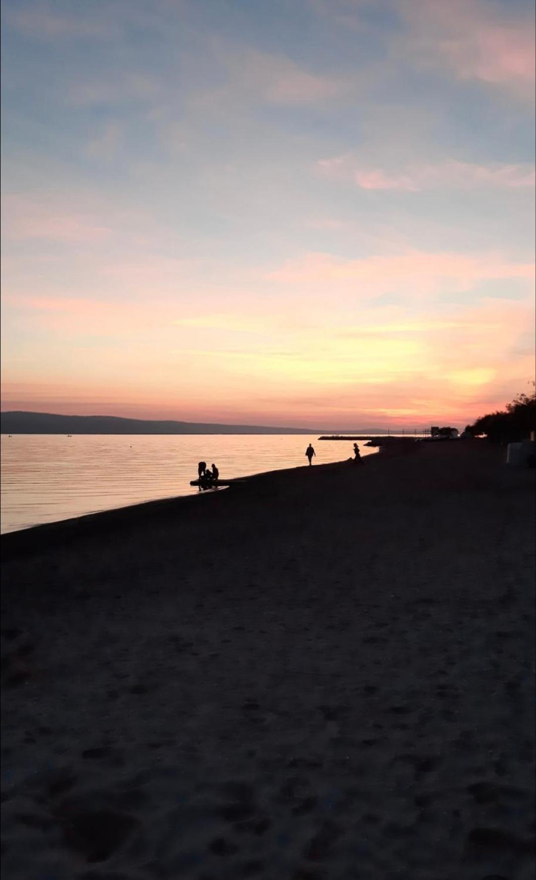 Apartmani Branko Vojnovic Omiš Esterno foto
