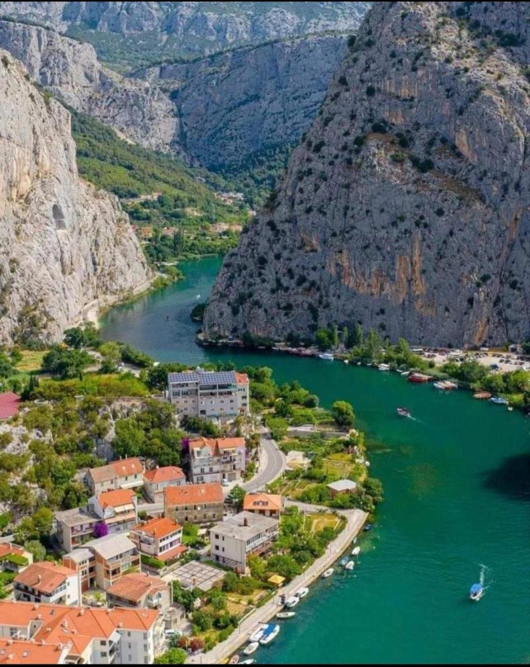 Apartmani Branko Vojnovic Omiš Camera foto