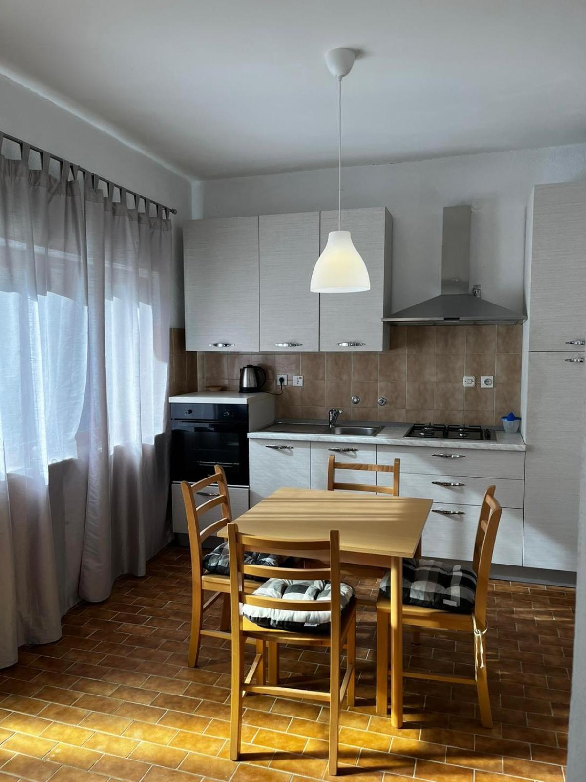 Apartmani Branko Vojnovic Omiš Camera foto