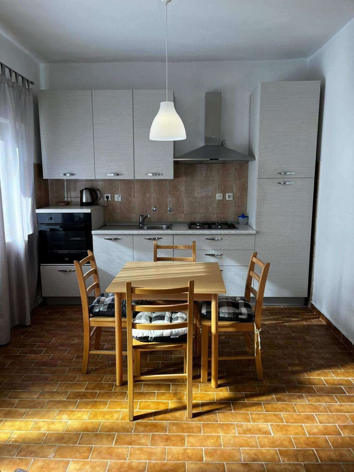 Apartmani Branko Vojnovic Omiš Camera foto