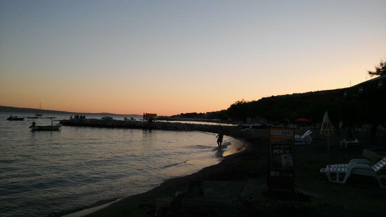 Apartmani Branko Vojnovic Omiš Esterno foto